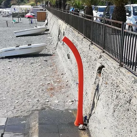 Monolocale Bacchelli Semesterbostad *